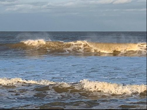 Marinha do Brasil reforça alerta de ressaca no litoral Norte Fluminense